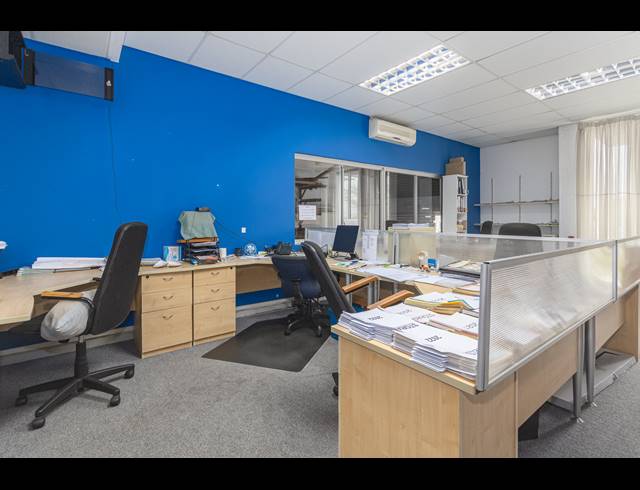 194M² FACTORY FOR SALE IN BROOKLYN